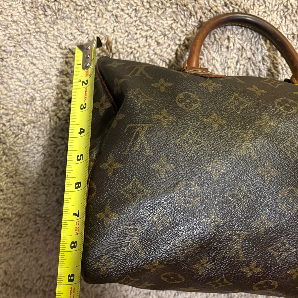 Louis Vuitton Speedy 30 bag - Picture 15 of 16